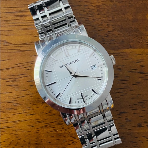 Burberry Watch - Picture 1 of 5